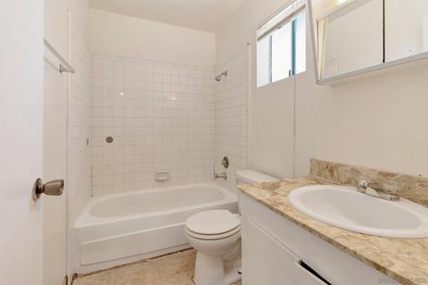 917 Amistad Ct #A, El Cajon, CA 92019 photo 14