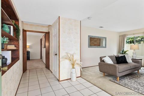 760 Highland St, Escondido, CA 92027 photo 2