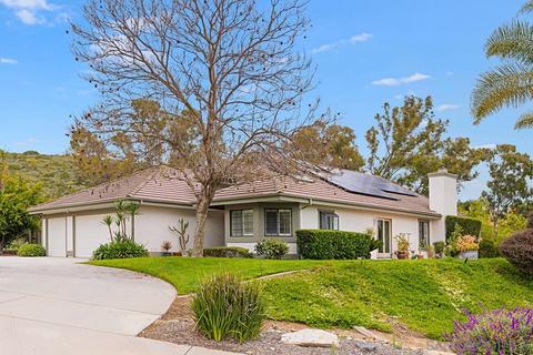 307 Del Roy, San Marcos, CA 92069