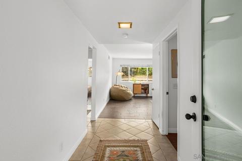 258 Shetland Way, Fallbrook, CA 92028 photo 4