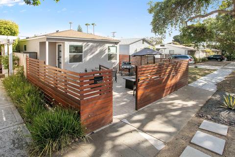 1455 Chalcedony St, San Diego, CA 92109