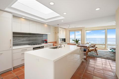 5650 Dolphin Pl, La Jolla, CA 92037 photo 9