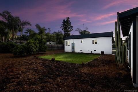 2047 Goodwin Dr, Vista, CA 92084 photo 32