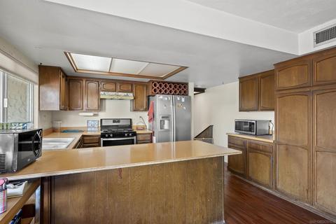 8621 Dunwoodie Rd, Santee, CA 92071 photo 17