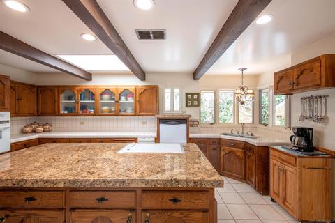 3061 Skycrest Dr, Fallbrook, CA 92028 photo 18