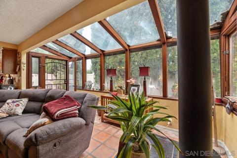 894 Coldstream Dr, El Cajon, CA 92020 photo 11