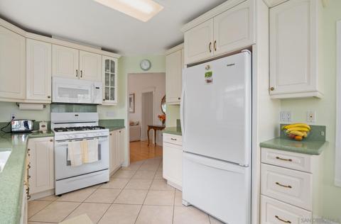 5455 Loganberry Way, Oceanside, CA 92057 photo 16