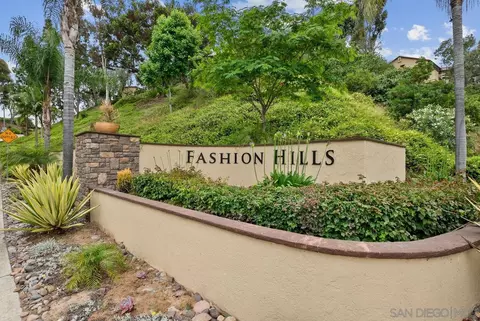 6725 Fashion Hills Blvd, San Diego, CA 92111