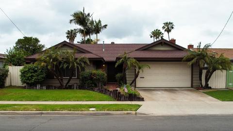 5010 Gaylord Dr, San Diego, CA 92117