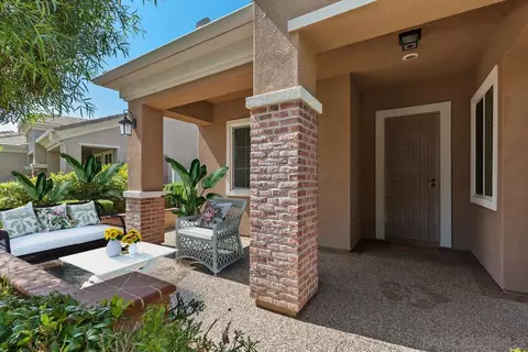 5608 Paseo Famosa, Hemet, CA 92545