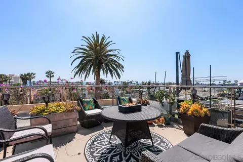 401 N Coast Hwy #204, Oceanside, CA 92054