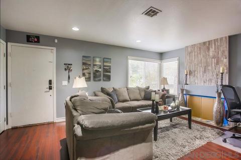 2348 Autumn Dr, Oceanside, CA 92056 photo 3