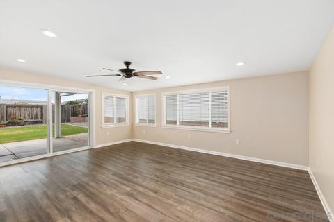 10025 Pinewood Vw, Santee, CA 92071 photo 12