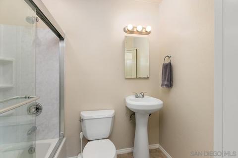 10025 Pinewood Vw, Santee, CA 92071 photo 18