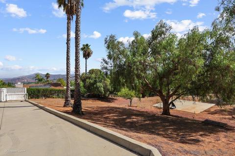 301 Tan Bob Ln, Escondido, CA 92029 photo 61