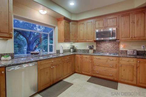 10218 Canyon Dr, Escondido, CA 92026 photo 11