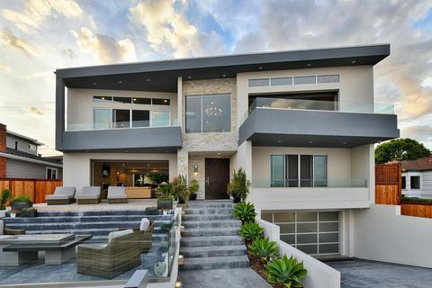 3410 Crown Point Dr, San Diego, CA 92109