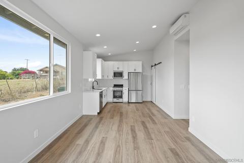 1114 Hackamore Rd, Vista, CA 92083 photo 21