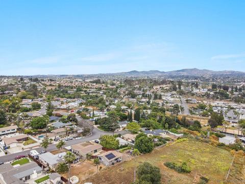 1114 Hackamore Rd, Vista, CA 92083 photo 39