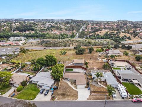 1114 Hackamore Rd, Vista, CA 92083 photo 41