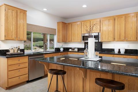 1344 Deerbrook Dr, San Marcos, CA 92069 photo 9