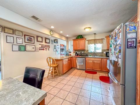 724 Driftwood Ln, Fallbrook, CA 92028 photo 10