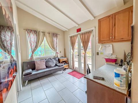 724 Driftwood Ln, Fallbrook, CA 92028 photo 7
