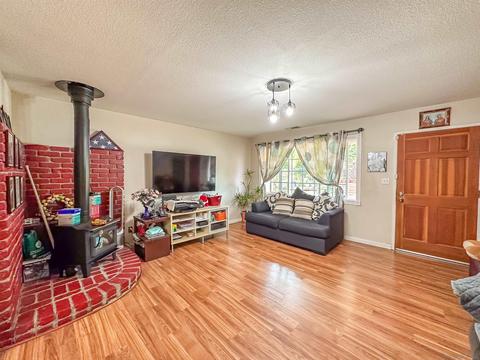 724 Driftwood Ln, Fallbrook, CA 92028 photo 9
