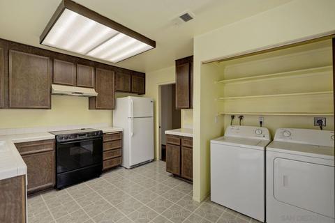 10346 Rochelle Ave, Santee, CA 92071 photo 9