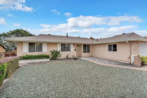 9677 Lutheran Way, Santee, CA 92071