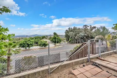 9677 Lutheran Way, Santee, CA 92071 photo 25