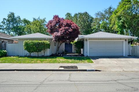 5206 Marit Dr, Santa Rosa, CA 95409