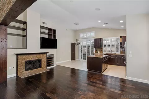 10728 Passerine Way, San Diego, CA 92121