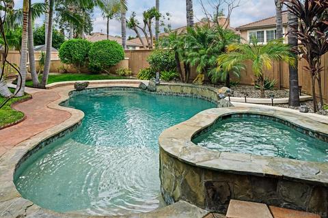 4318 Meadow Spring Way, Oceanside, CA 92057 photo 2