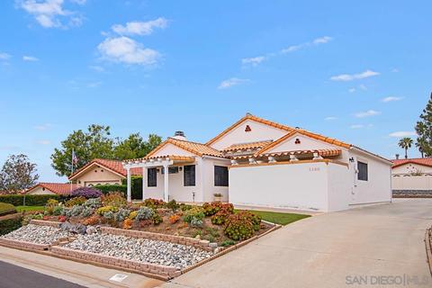 1180 N Crescent Rdg, Fallbrook, CA 92028 photo 3