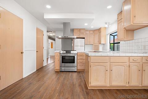 1180 N Crescent Rdg, Fallbrook, CA 92028 photo 9