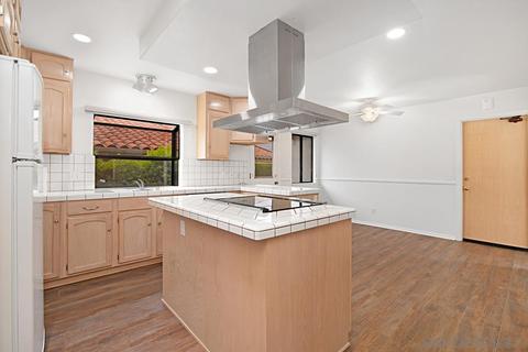 1180 N Crescent Rdg, Fallbrook, CA 92028 photo 13