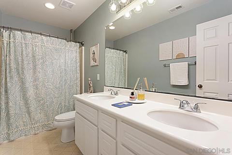 1058 Bells Dr, Oceanside, CA 92057 photo 25