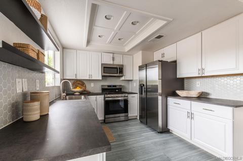 2265 Dante Ter, Vista, CA 92084 photo 9