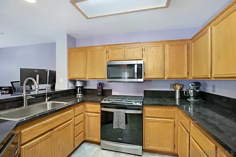 405 Whispering Willow Dr #B, Santee, CA 92071 photo 8