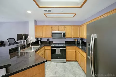 405 Whispering Willow Dr #B, Santee, CA 92071 photo 6
