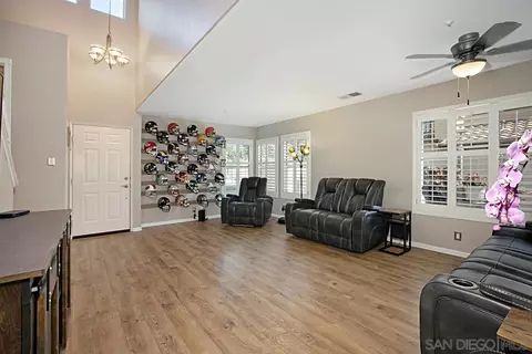 405 Whispering Willow Dr #B, Santee, CA 92071 photo 13