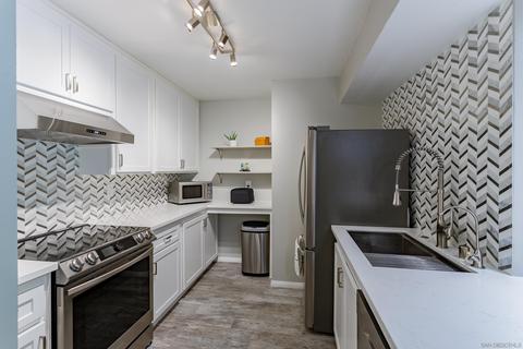 2639 Pirineos Way #135, Carlsbad, CA 92009