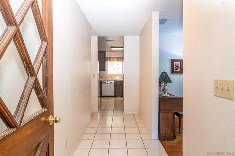 19906 Clevenger Canyon Rd, Ramona, CA 92065 photo 5