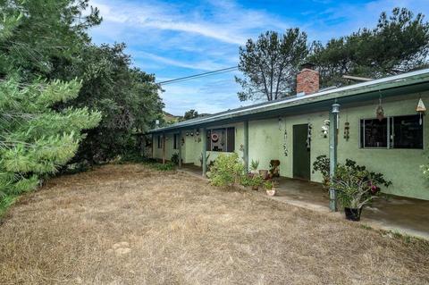 19906 Clevenger Canyon Rd, Ramona, CA 92065