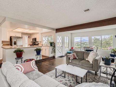 671 Gilbert Pl, Chula Vista, CA 91910 photo 11