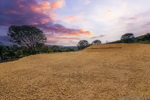 1 Via Del Mar #1, San Diego, CA 92130