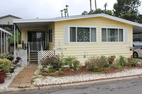 1219 E Barham #16, San Marcos, CA 92078