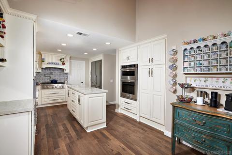 2585 Coronado Pl, Vista, CA 92081 photo 13