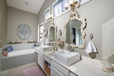 2585 Coronado Pl, Vista, CA 92081 photo 25